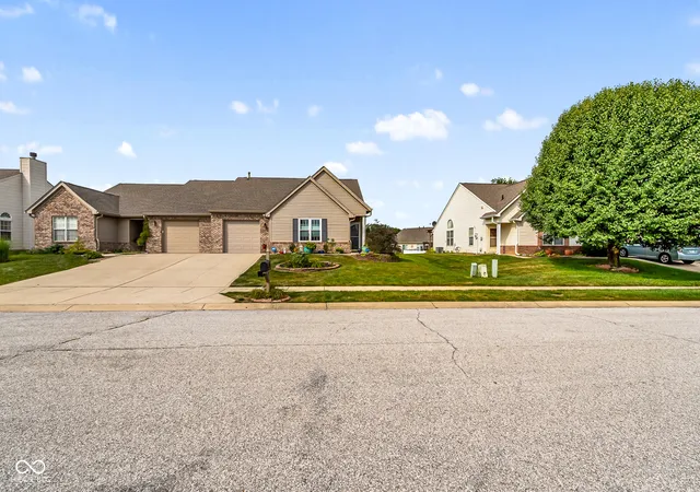 27th image of 1177 Spencer Dr, Greenwood, IN 46143 | MLS# 22118677
