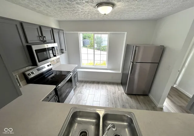 2nd image of 4676 Falcon Run Wy, Indianapolis, IN 46254 | MLS# 22118694