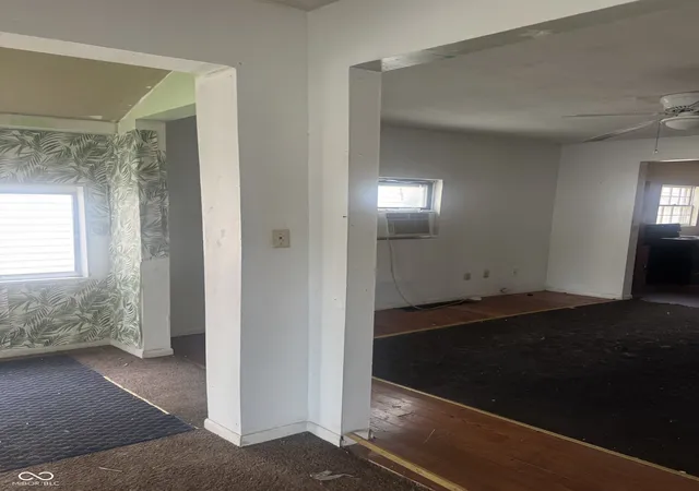 4th image of 215 S Harris Ave, Indianapolis, IN 46222 | MLS# 22118704