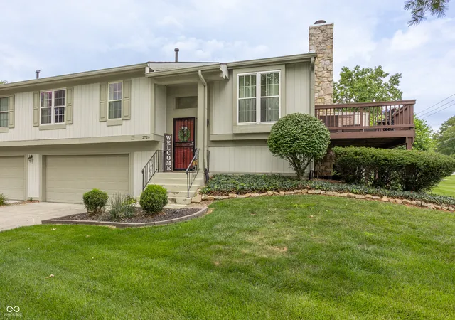 1st image of 2726 Lakeshire Ln, Indianapolis, IN 46268 | MLS# 22118716