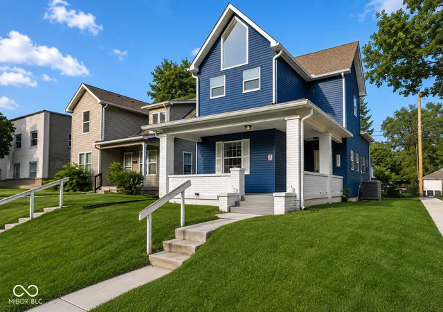Photo 1 of Single family home for sale at 2935 N Capitol Ave, Indianapolis, IN 46208 | MLS# 22118728 | Listing updated on 2026-08-24