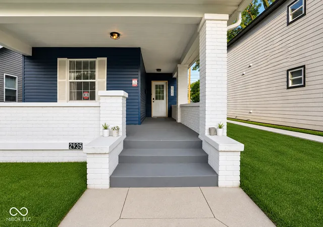 Photo 3 of Single family home for sale at 2935 N Capitol Ave, Indianapolis, IN 46208 | MLS# 22118728 | Listing updated on 2026-08-24