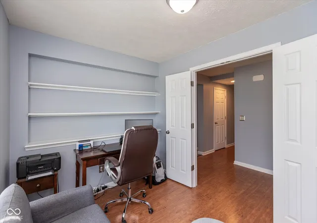 3rd image of 5826 Brookstone Dr, Indianapolis, IN 46234 | MLS# 22118732