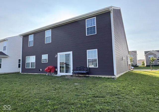 5th image of 5335 Maywood Dr, Whitestown, IN 46075 | MLS# 22118743