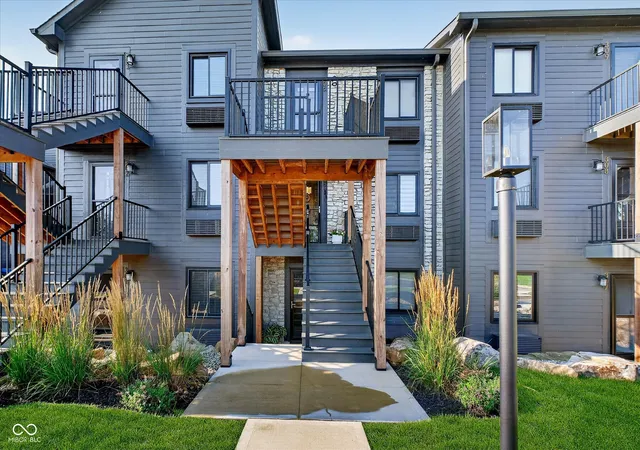 1st image of 102 Clarendon Dr #APT 305, Noblesville, IN 46062 | MLS# 22118768