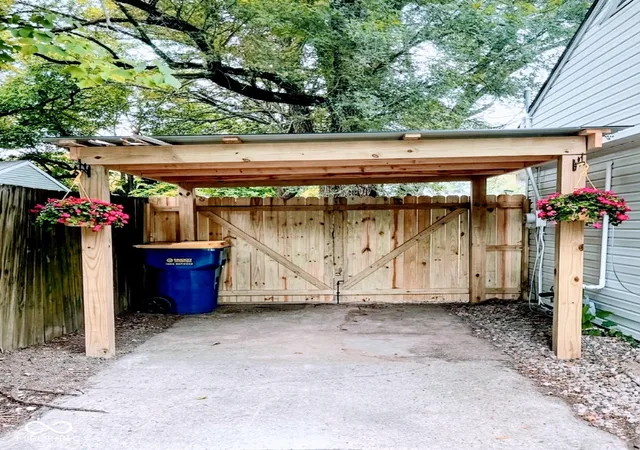 3rd image of 8134 Harrison Dr, Indianapolis, IN 46226 | MLS# 22118779
