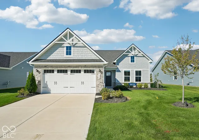 Photo 1 of Single family home for sale at 136 Eagles Tr, Whiteland, IN 46184 | MLS# 22118791 | Listing updated on 2026-10-30