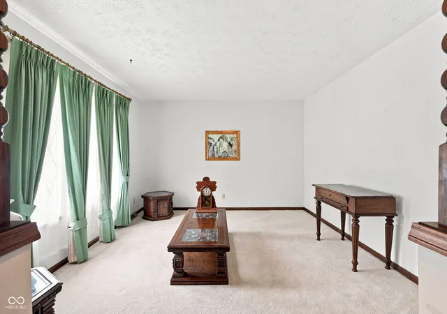 5th image of 618 Brookview Dr, Greenwood, IN 46142 | MLS# 22118807