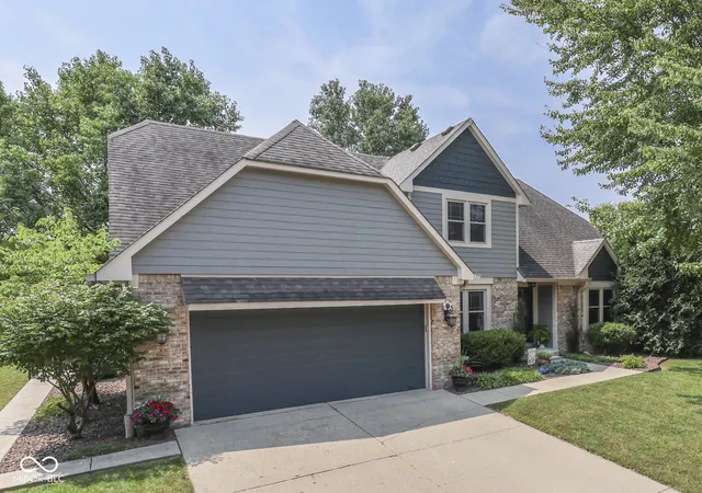 5th image of 832 Leatherwood Dr, Greenwood, IN 46143 | MLS# 22118809