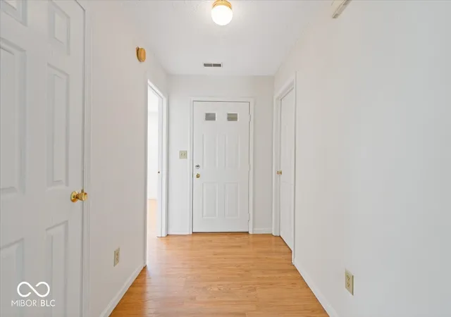 4th image of 343 S Windstone Ct, Bloomington, IN 47403 | MLS# 22118814