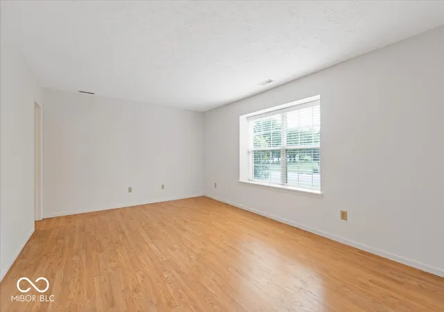 5th image of 343 S Windstone Ct, Bloomington, IN 47403 | MLS# 22118814