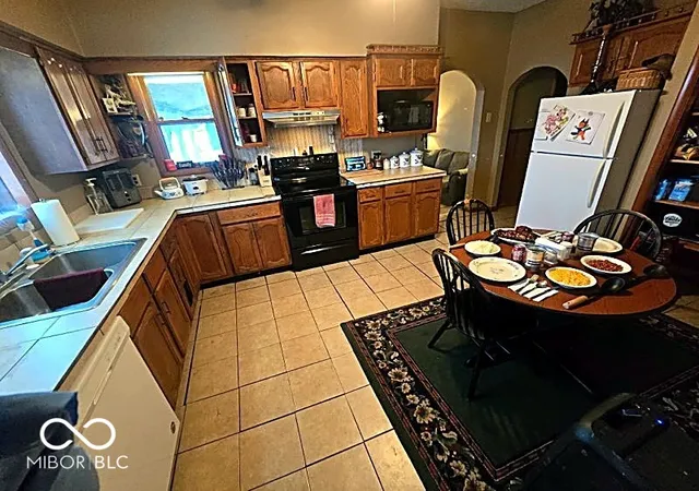 Photo 3 of Single family home for sale at 251 E Us Hwy 52, Rushville, IN 46173 | MLS# 22118825 | Listing updated on 2026-09-19