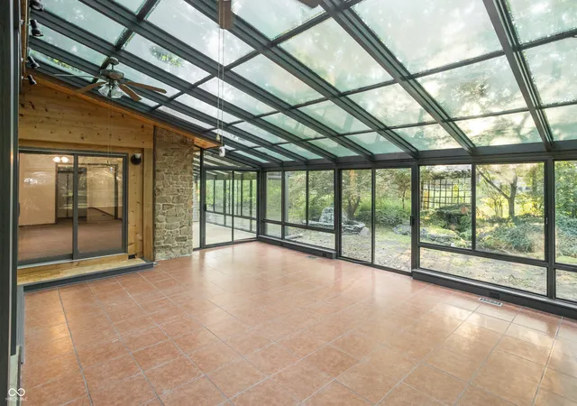 2nd image of 505 Greenlee Dr, Indianapolis, IN 46234 | MLS# 22118826