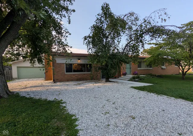 Photo 1 of Single family home for sale at 428 David Ln, Indianapolis, IN 46227 | MLS# 22118830 | Listing updated on 2026-09-07