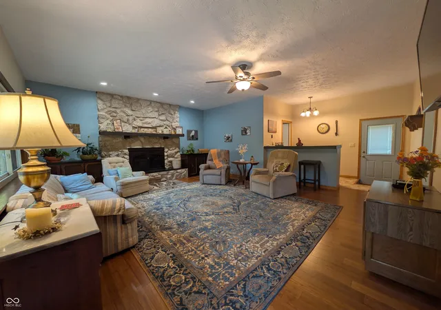 Photo 3 of Single family home for sale at 428 David Ln, Indianapolis, IN 46227 | MLS# 22118830 | Listing updated on 2026-09-07