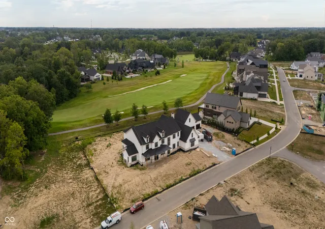 2nd image of 1525 Chatham Ridge Ct, Westfield, IN 46074 | MLS# 22118831