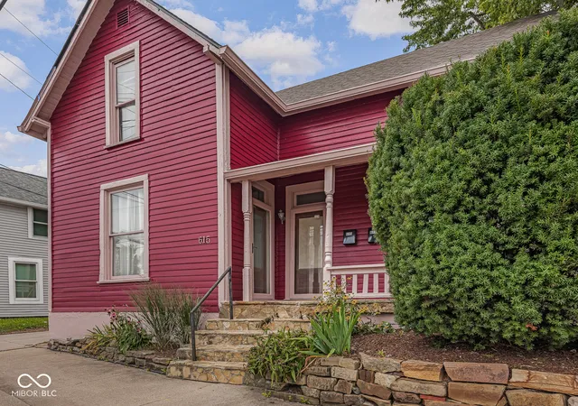 2nd image of 615 W 10th St, Indianapolis, IN 46202 | MLS# 22118842