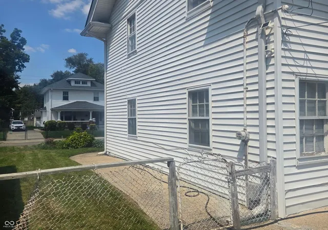 3rd image of 3407 Carrollton Ave, Indianapolis, IN 46205 | MLS# 22118845