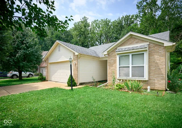 Photo 3 of Single family home for sale at 8312 Lake Tree Ln, Indianapolis, IN 46217 | MLS# 22118847 | Listing updated on 2026-09-03