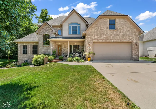 1st image of 39 Ridgeway Ct, Pittsboro, IN 46167 | MLS# 22118859