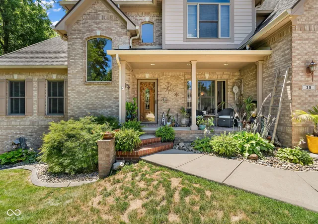 3rd image of 39 Ridgeway Ct, Pittsboro, IN 46167 | MLS# 22118859