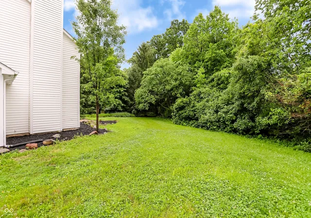 42nd image of 12409 Crystal Pointe Cir, Indianapolis, IN 46236 | MLS# 22118876