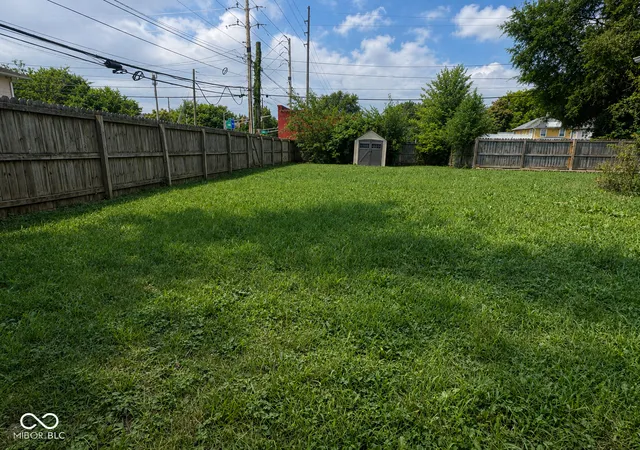 3rd image of 520 E 30Th St, Indianapolis, IN 46205 | MLS# 22118882