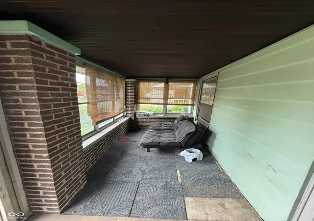 2nd image of 435 N Oxford St, Indianapolis, IN 46201 | MLS# 22118883