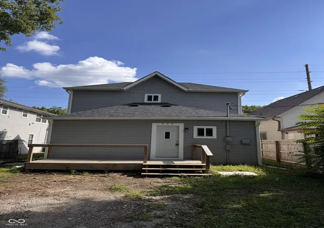 1st image of 406 E Raymond St, Indianapolis, IN 46225 | MLS# 22118915