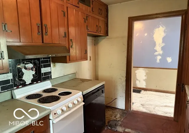 Photo 4 of Single family home for sale at 11985 State Hwy 243 Rd, Cloverdale, IN 46120 | MLS# 22118919 | Listing updated on 2026-09-04