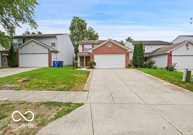 4th image of 547 Deer Trail Dr, Indianapolis, IN 46217 | MLS# 22118921