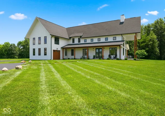 Photo 1 of Single family home for sale at 12352 Hoosier Rd, Fishers, IN 46037 | MLS# 22118923 | Listing updated on 2026-09-30