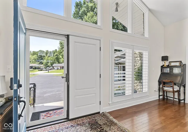 Photo 3 of Single family home for sale at 160 N Hereford, Madison, IN 47250 | MLS# 22118933 | Listing updated on 2026-09-02