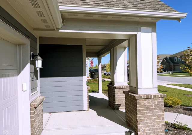 5th image of 1161 Elmwood Ln, Greenwood, IN 46143 | MLS# 22118936