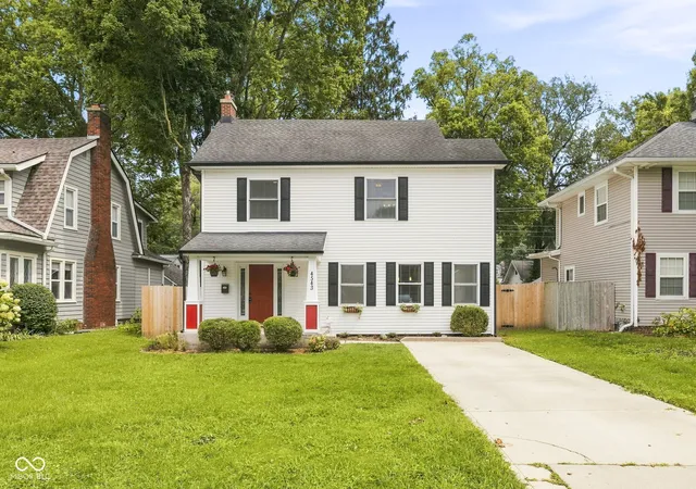 2nd image of 4543 Carrollton Ave, Indianapolis, IN 46205 | MLS# 22118960