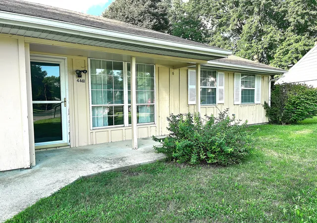 2nd image of 4461 Pepperidge Cir, Indianapolis, IN 46235 | MLS# 22118977