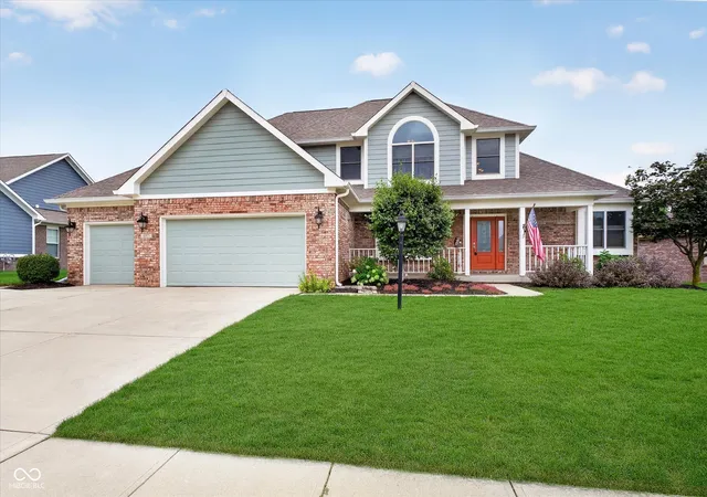 2nd image of 8207 David Ct, Avon, IN 46123 | MLS# 22118978