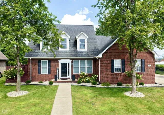 Photo 1 of Single family home for sale at 6994 Meredith Dr, Seymour, IN 47274 | MLS# 22118982 | Listing updated on 2026-08-25