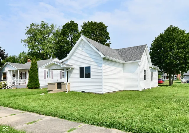 28th image of 2712 S A St, Elwood, IN 46036 | MLS# 22118983