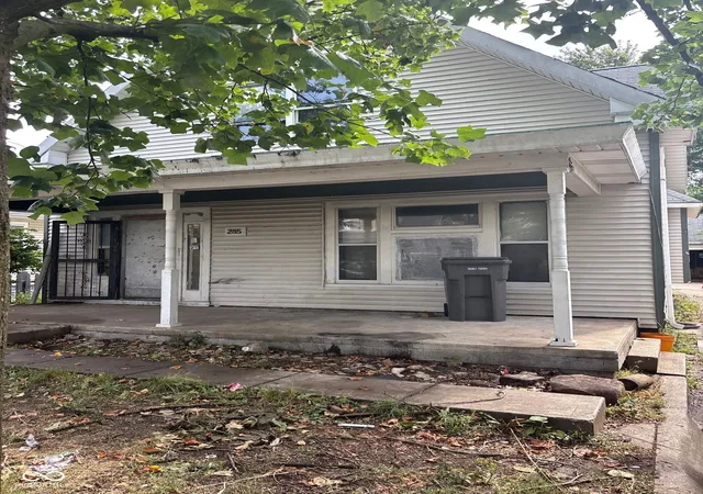 2nd image of 285 N Tremont St, Indianapolis, IN 46222 | MLS# 22118995