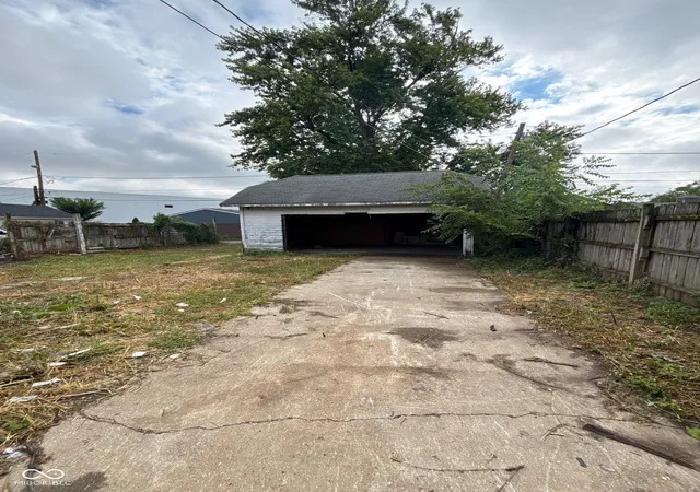 5th image of 285 N Tremont St, Indianapolis, IN 46222 | MLS# 22118995