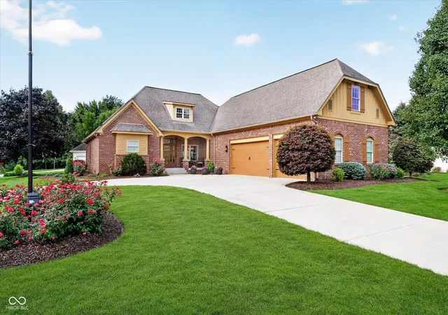 3rd image of 6403 Canak Dr, Avon, IN 46123 | MLS# 22119002