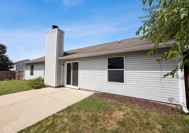 5th image of 345 Leffler Dr, Indianapolis, IN 46231 | MLS# 22119009