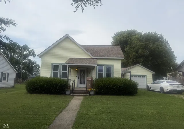 18th image of 310 E Washington St, New Richmond, IN 47967 | MLS# 22119017