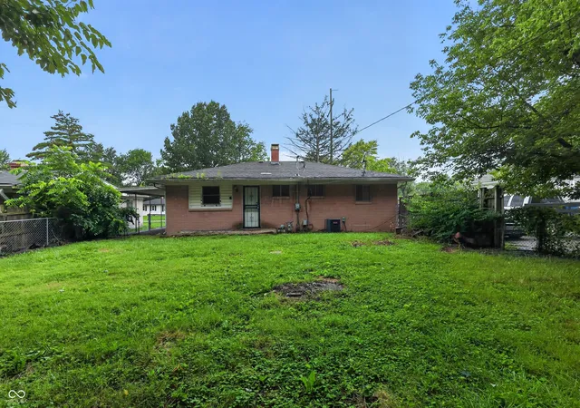 2nd image of 1725 N Audubon Rd, Indianapolis, IN 46218 | MLS# 22119018