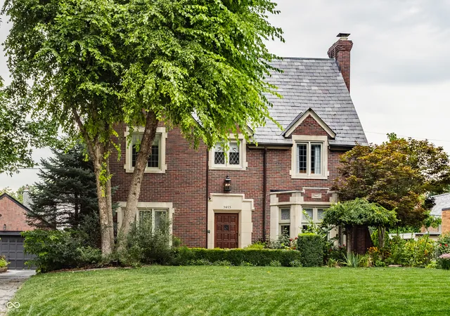 3rd image of 5673 N Pennsylvania St, Indianapolis, IN 46220 | MLS# 22119028