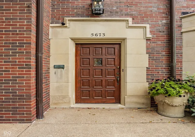 5th image of 5673 N Pennsylvania St, Indianapolis, IN 46220 | MLS# 22119028