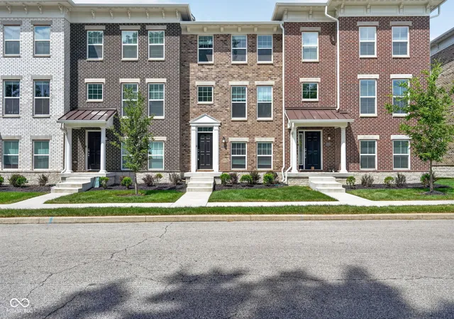 2nd image of 13823 Gatsby Dr, Fishers, IN 46038 | MLS# 22119055