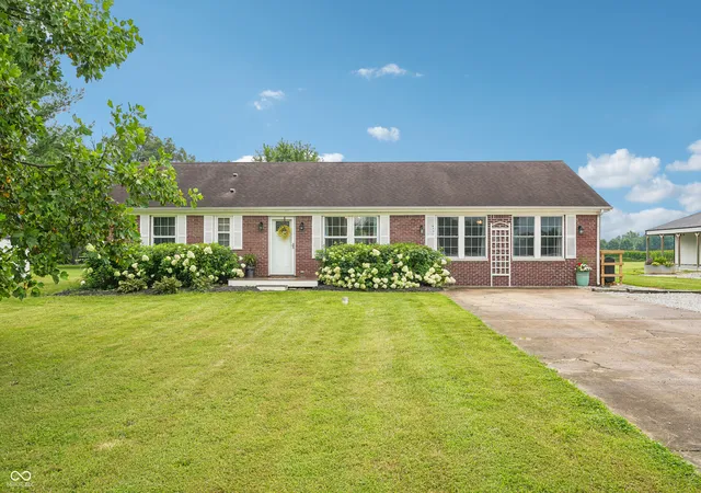 1st image of 5389 W County Road 300 S, Coatesville, IN 46121 | MLS# 22119057