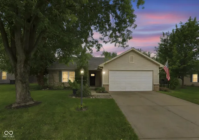2nd image of 20741 Alpine Dr, Noblesville, IN 46062 | MLS# 22119068